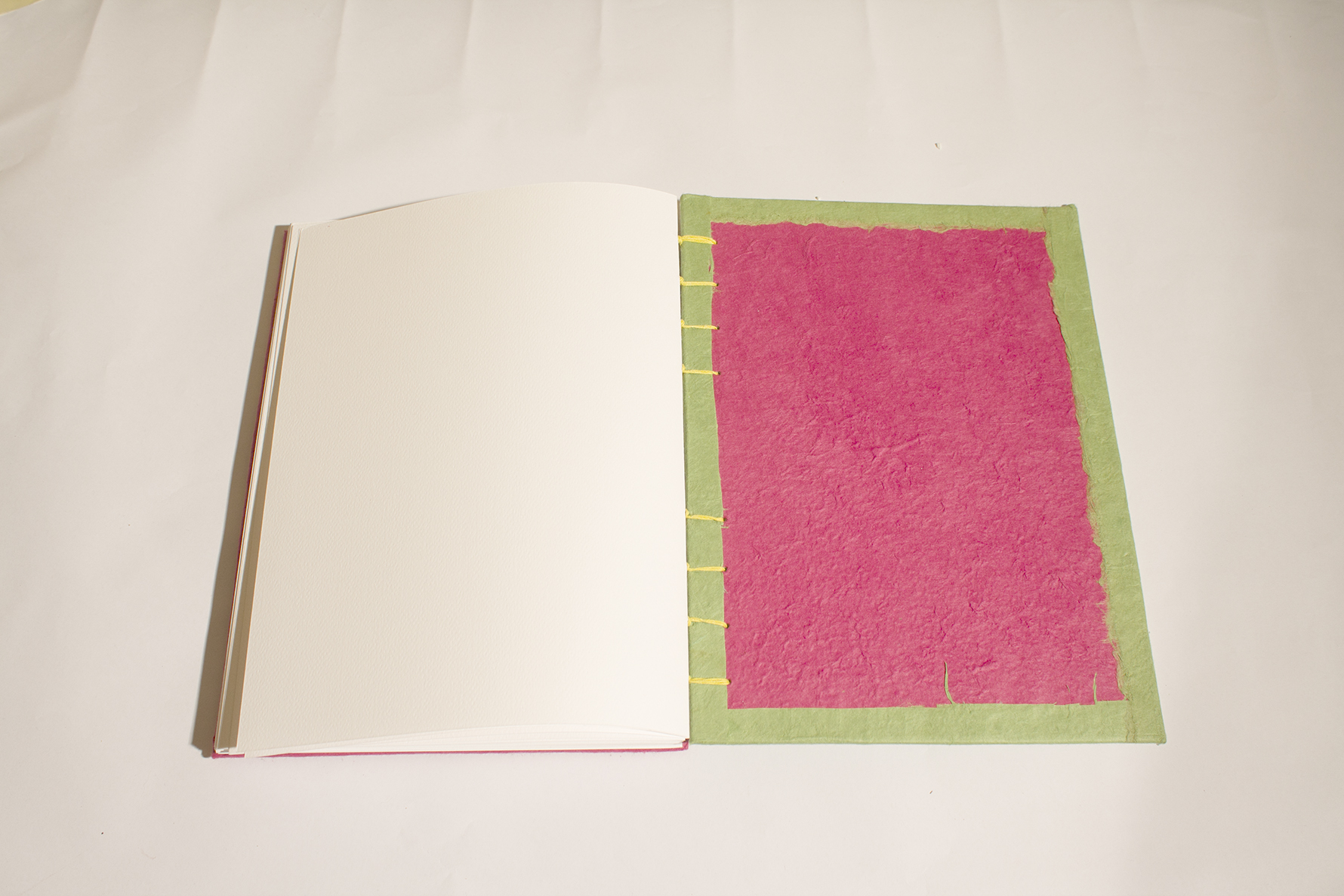 Album serie Astratta 33x24 - 40 Pagine - fucsia - immagine 3